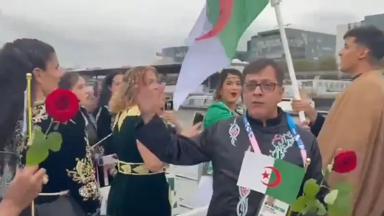 Tribute of the Algerian Olympic Committee The France 2024 Olympic Games